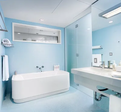 4K фото голубой ванной комнаты