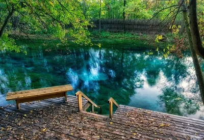 Голубое озеро Казань: прекрасное фото в формате JPG для бесплатного скачивания