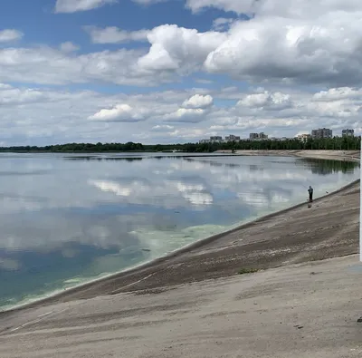 Загадочные голубые озера Днепродзержинска на фото: таинственность природы 