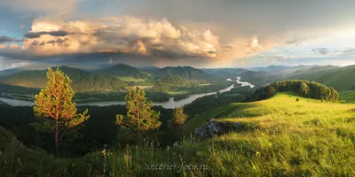 Горы, воплощение природной грандиозности, на вашем экране (фото)