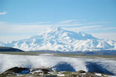 Фото горы Эльбрус в формате JPG, PNG, WebP