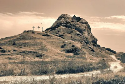 Виды на Голгофскую гору со всех ракурсов: фотографии, которые поражают воображение