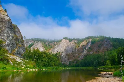 Величественная Гора янгантау: красота в сердце природы.