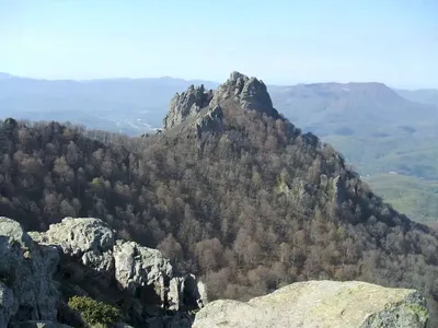 Величественный пейзаж Горы индюк: природное чудо Восточной Лаоса