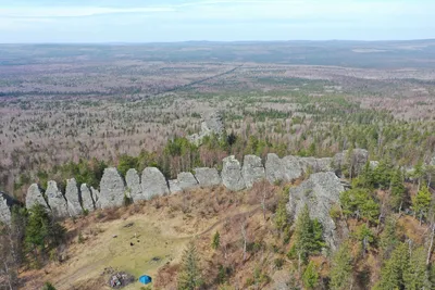 Уникальные фотомоменты горы Колпаки великолепно запечатлены