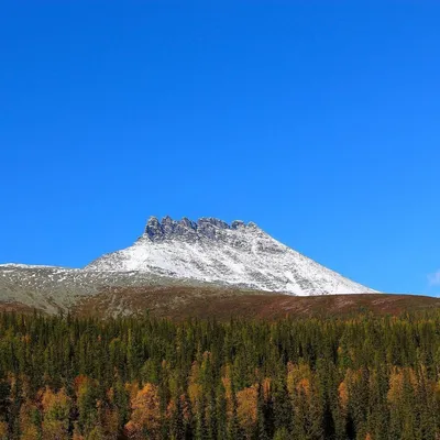 Удивительные пейзажи горы Манарага на фото