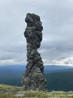 Потрясающая картинка горы отортен для вашего экрана