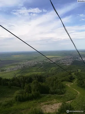 4K фотография горы церковки: потрясающий вид на вашем рабочем столе