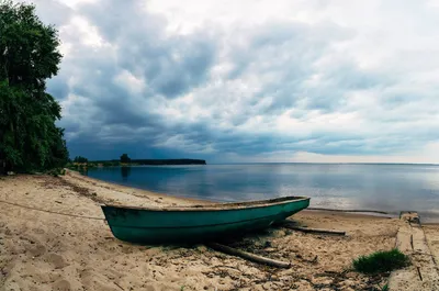 Потрясающие моменты на берегах Горьковского моря