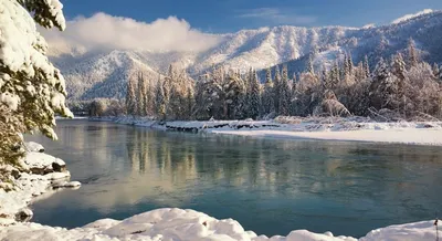 Горный Алтай в зимнем великолепии: Скачайте красочные фотки в JPG