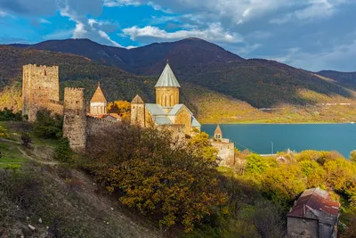 По следам природы: захватывающие фото гор в Грузии