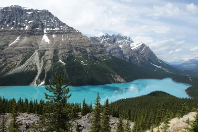 Панорамные виды Канадских гор: Бесплатно загружайте фото в высоком разрешении