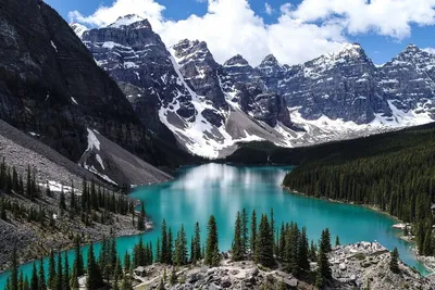 HD фотографии гор Канады с эффектом рисунка