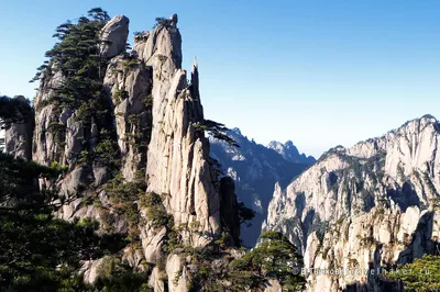 Горы Хуаншань: фото в HD качестве для скачивания (JPG/PNG/WebP)