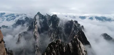 Фото горы Хуаншань в формате jpg для скачивания
