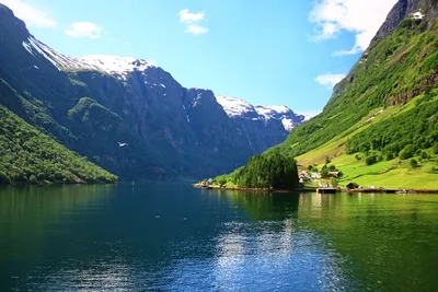 Подборка красивых снимков гор Норвегии для вас