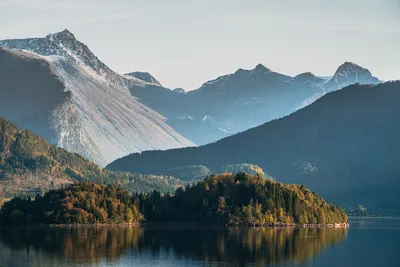 Фотка прекрасных гор Норвегии на айфон