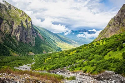 Гифки с горами северной Осетии: динамическая красота