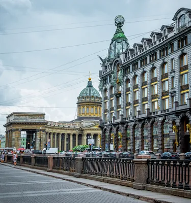 Фотоэкскурсия по Гостиному двору в Петербурге