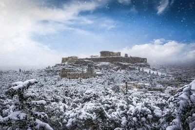 Зимние пейзажи Греции: подберите идеальное изображение для скачивания.