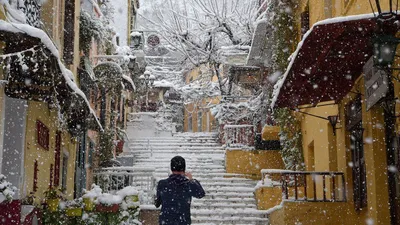 Зимние виды Греции: скачивайте удивительные фотографии в JPG, PNG, WebP.