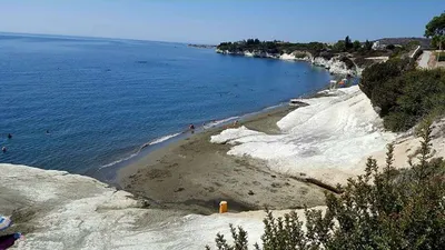 Фото Губернаторского пляжа на Кипре в формате JPG