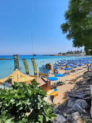 Фотографии Губернаторского пляжа Кипра: воплощение красоты и спокойствия