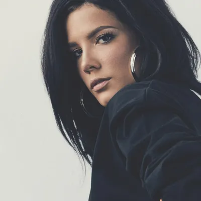 Фотография Halsey: потрясающая картинка с выбором формата