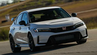 Фото Honda Civic 2023 с тканевым салоном