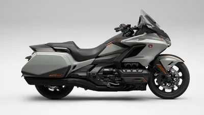 Фото Honda Goldwing GL-1800 - лучший способ выразить свою любовь к мотоциклам