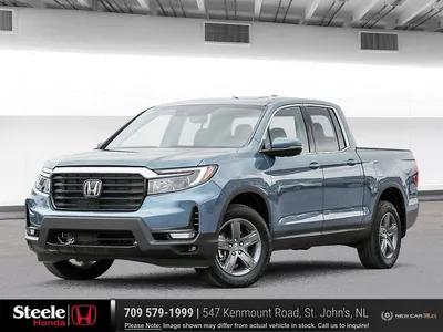 Фото Honda Ridgeline 2023 на автосалоне