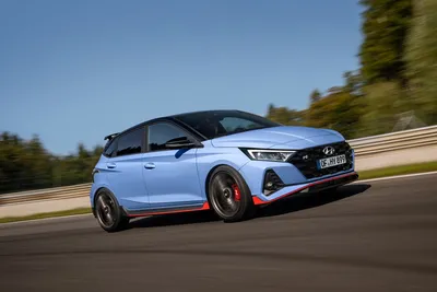 Hyundai i20 N 2023: Фото с высоким качеством изображения 