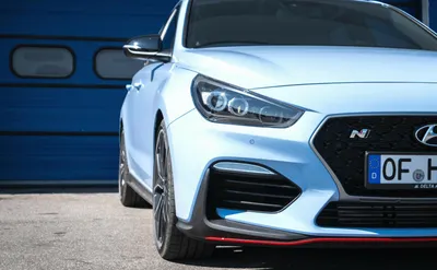 Hyundai i30 N Fastback 2023: фото на весь экран