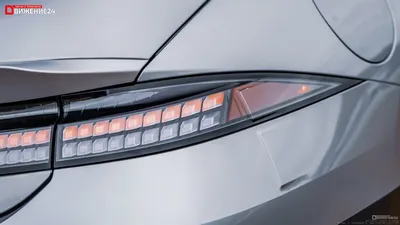 Картинки Hyundai IONIQ 6 2023: наслаждайтесь красотой автомобиля в разных ракурсах.