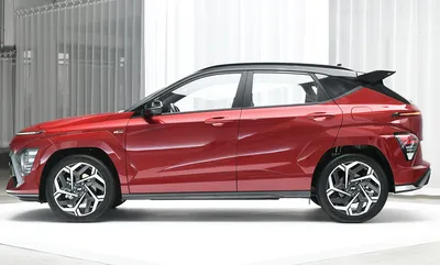 Фото Hyundai KONA 2023 для использования в рекламе на радио