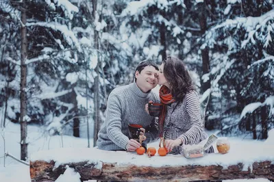 Фотосессия на лыжах: зимние веселия для пары