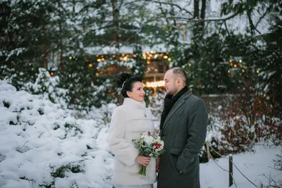 Фотографии свадеб под снегом: красиво и необычно