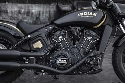 Фото Indian Scout Bobber с дополнительной экипировкой 