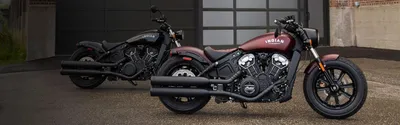 Фотография Indian Scout Bobber на фоне природы 