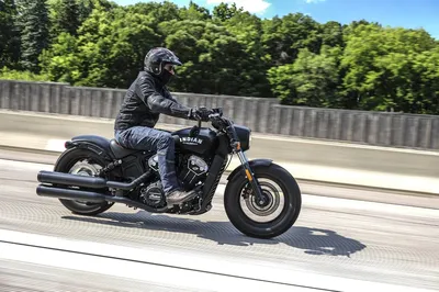 Indian Scout Bobber - скачать фото в высоком разрешении