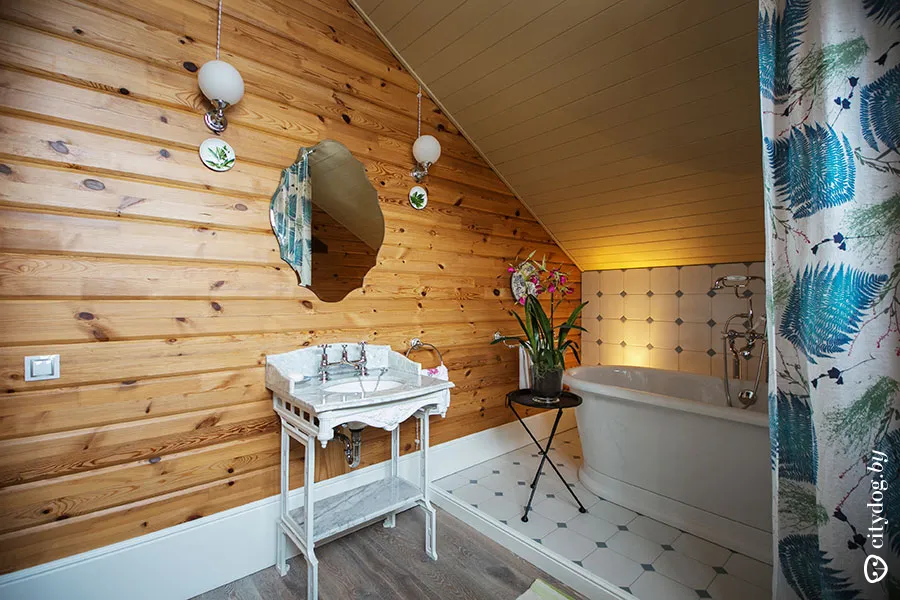 Ванная комната в деревянном доме: обустройство, гидроизоляция и отделка
