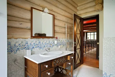 4) Интерьер ванной комнаты в деревянном доме: полезная информация
