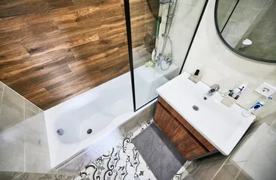 Интерьер ванной комнаты в современном стиле эконом класса: скачать бесплатно