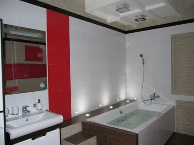 Фото ванной комнаты с минималистическим декором
