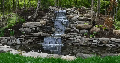 Full HD фотка водопадов в саду