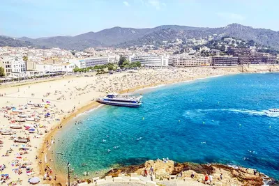 Фото пляжей Испании: скачать изображения в формате PNG, JPG, WebP
