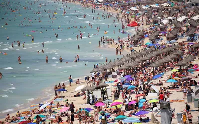 HD фото пляжей Испании на 2024 год