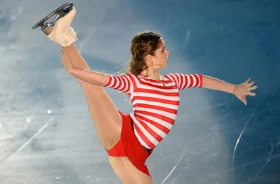 Скачайте красивые фото Юлии Липницкой в формате JPG, PNG и WebP