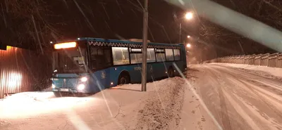 Из автобуса зимой: Фотографии синих моментов