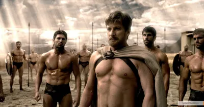 Потрясающие фото из боевых сцен фильма 300 спартанцев
